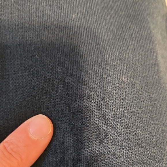 Classic Navy Blue Women's 100% Wool Sweater - Picture 7 of 7